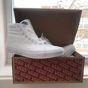 NWT Vans Sk8-Hi Unisex High-Tops